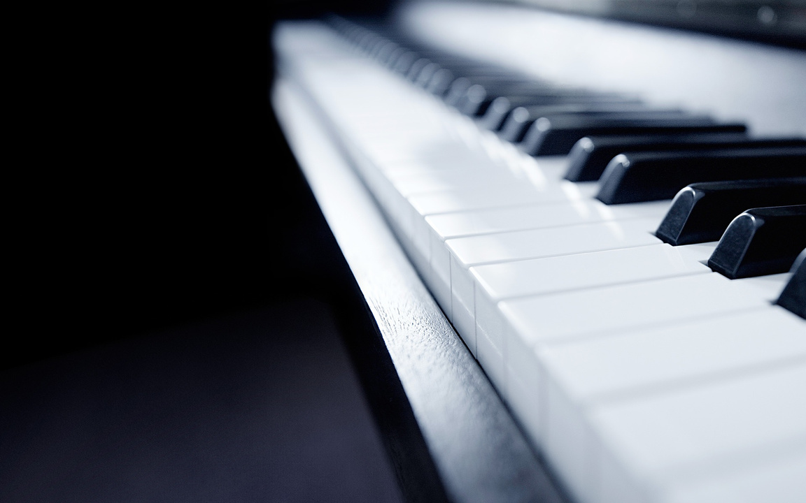 Black and White Piano Keys